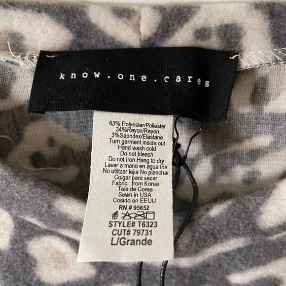 Know.one.cares long sleeve sweatshirt. Ladies, New. Gray with animal print - Picture 3 of 3